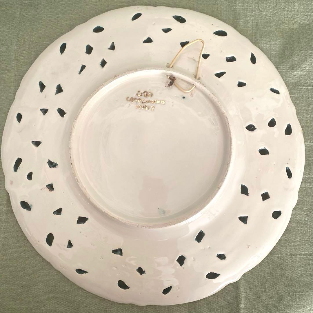 CAPODIMONTE イタリア製 陶器 飾り皿 天使　エンボス装飾アンティーク