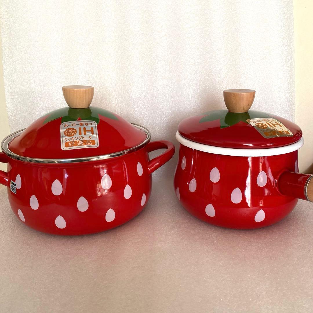 ユーカンパニー　レトロ ポップ いちご柄ホーロー製　片手鍋 両手鍋セット
