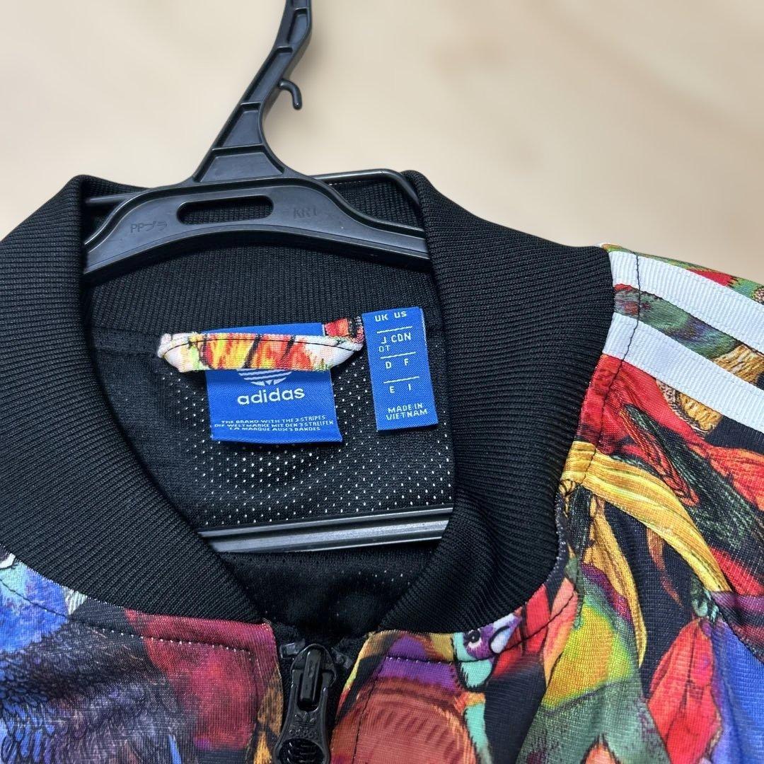 adidas originals 鳥プリント ジャージ
