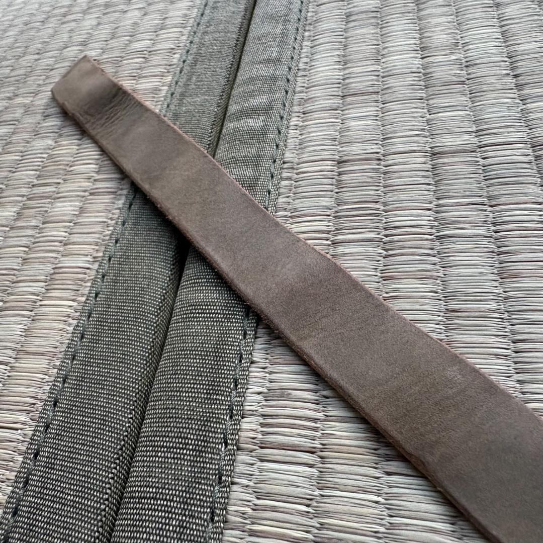 【美品】iolom Copper Narrow Long Belt Oliva