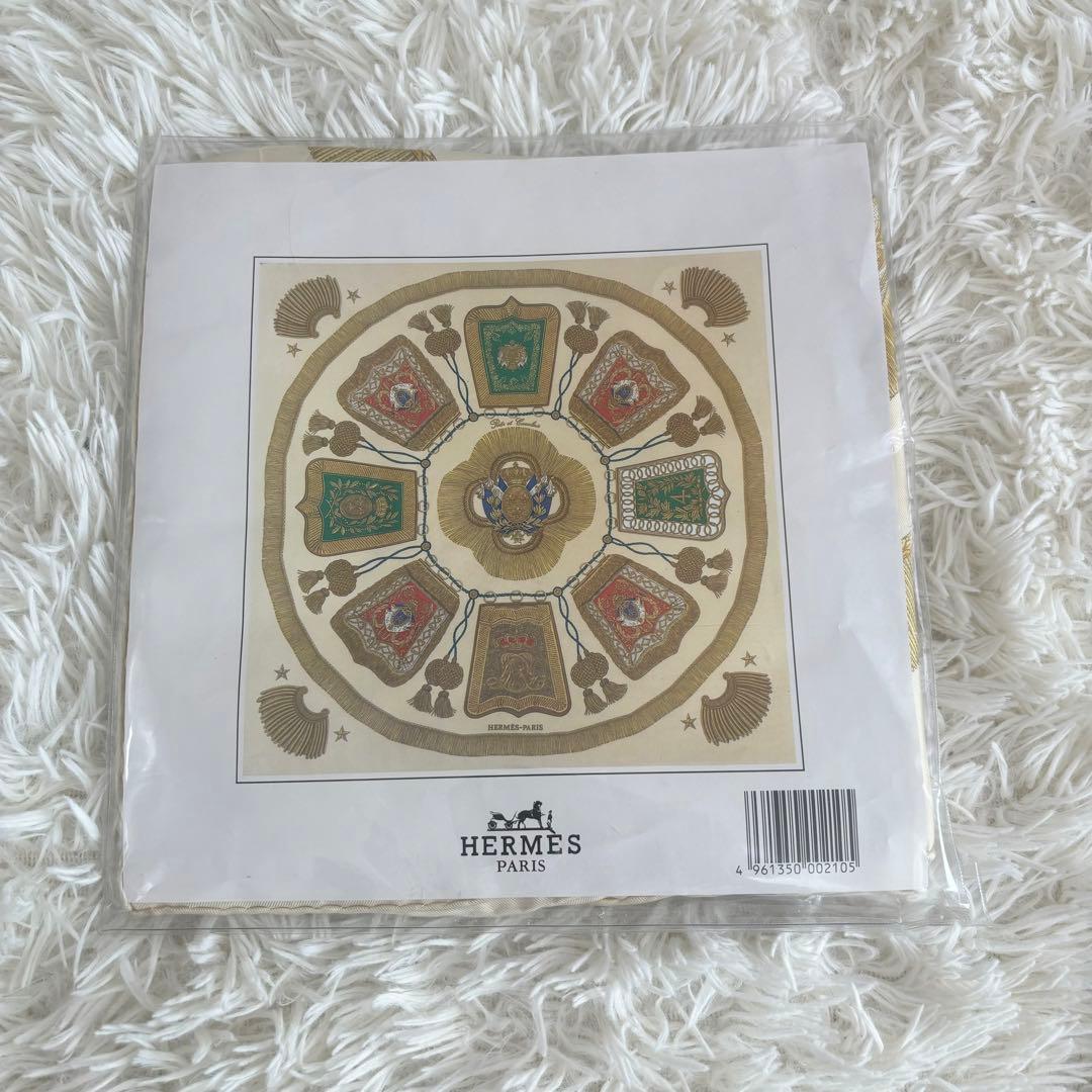 HERMES エルメス 大判 スカーフ カレ90 シルク100% サーベル飾り