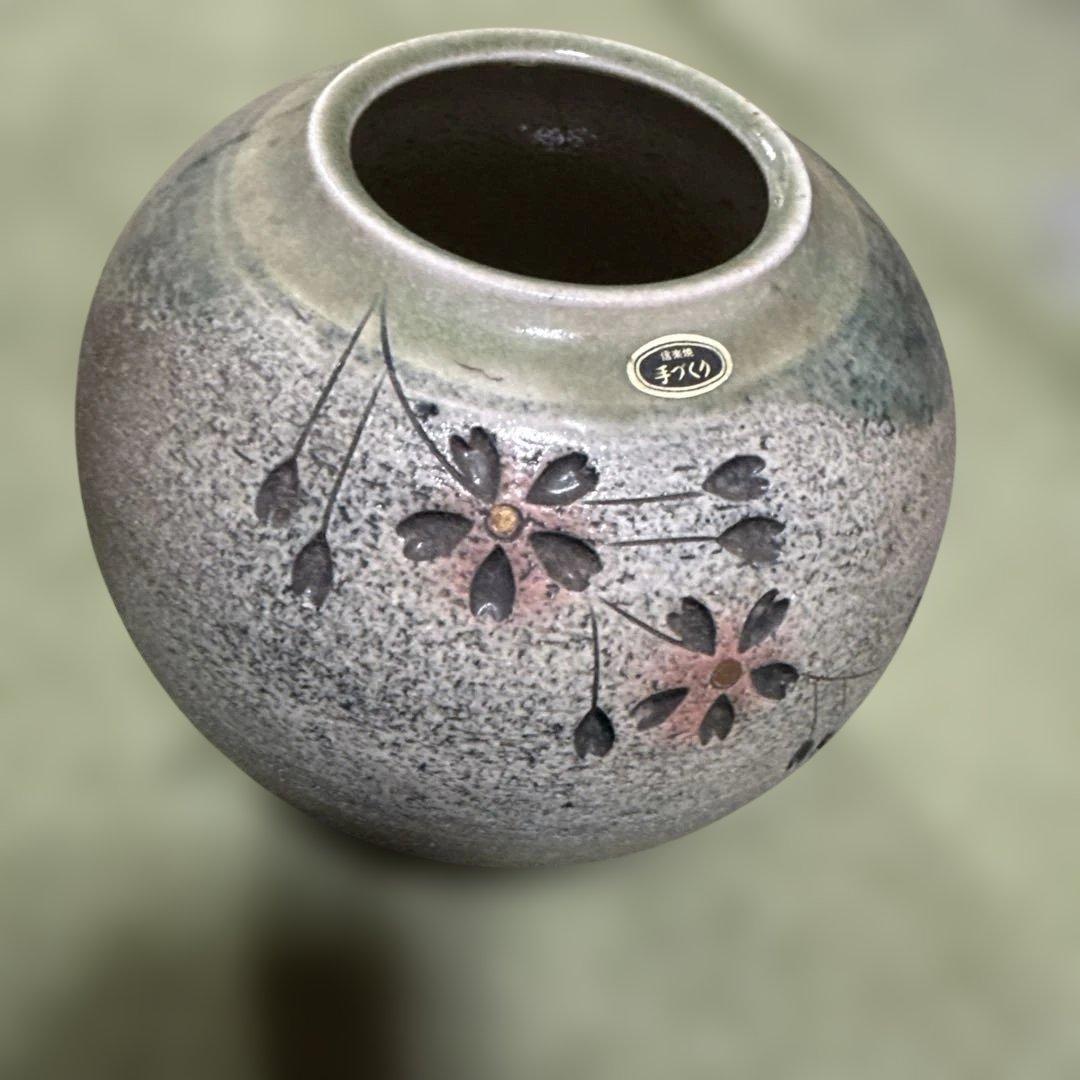 信楽焼　花瓶 グレー ピンク 中型