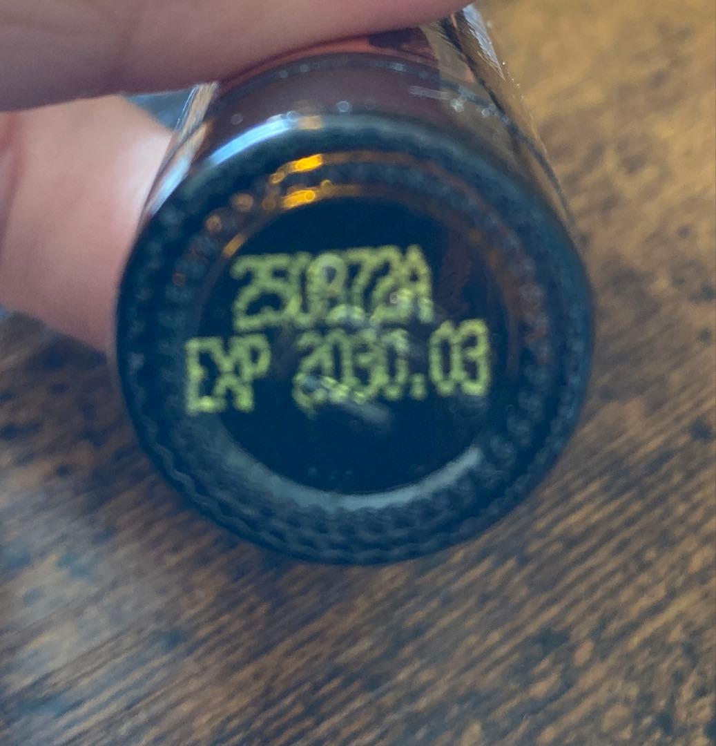 doTERRA フランキンセンスタッチ　エッセンシャルオイル