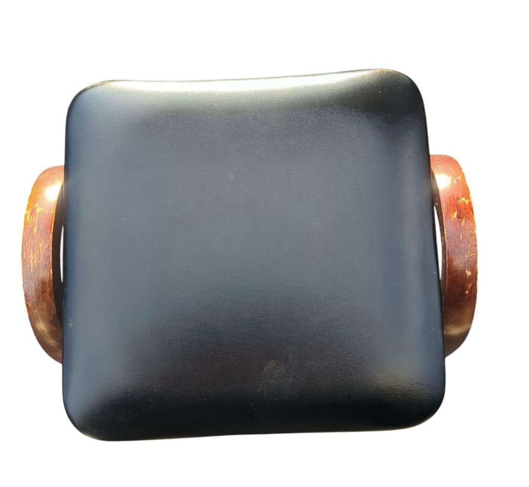 秋田木工　スタッキングスツール　ブラック　剣持勇　曲木