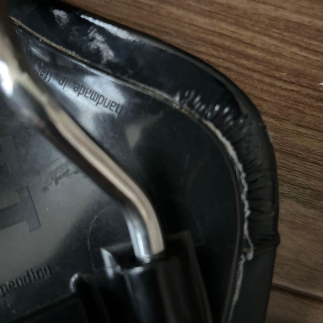 Fizik Antares VS サドル ブラック