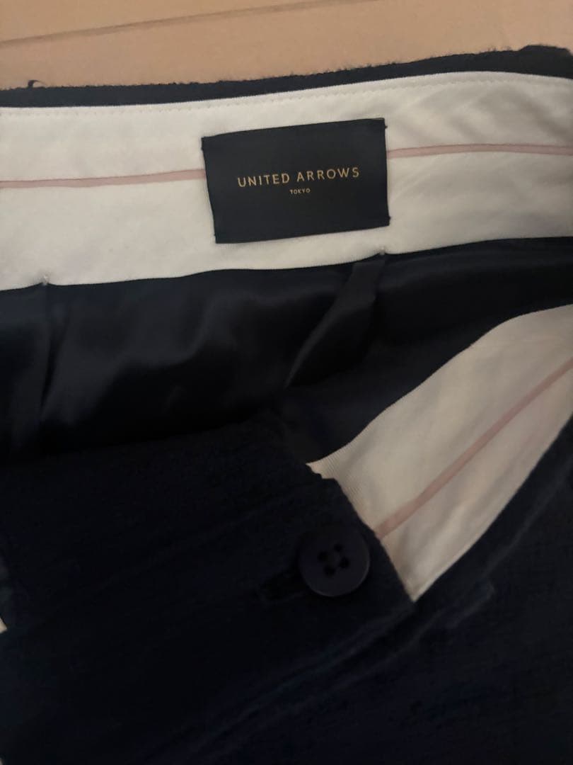ユナイテッドアローズ　パンツスーツ　スラブ　美品　ジャケット40パンツ38