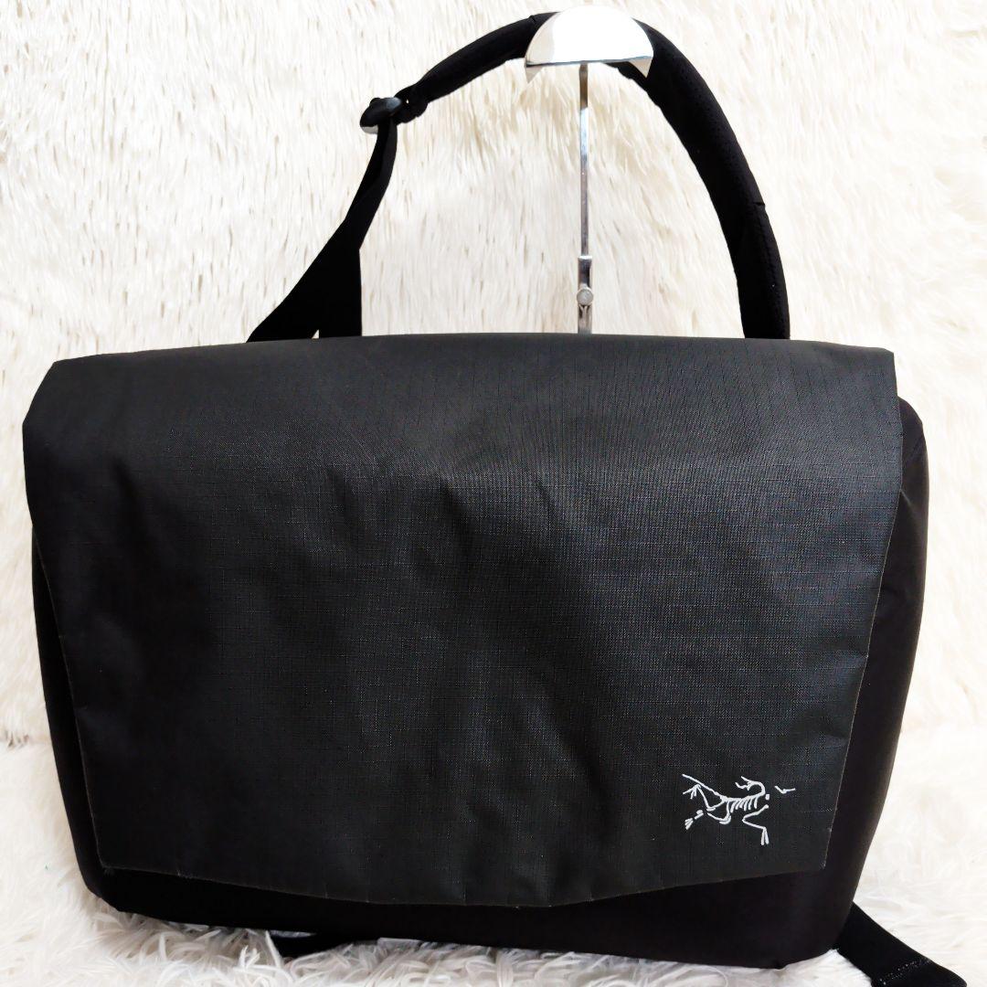 希少 アークテリクス fyx 13 メッセンジャーバッグ arc'teryx