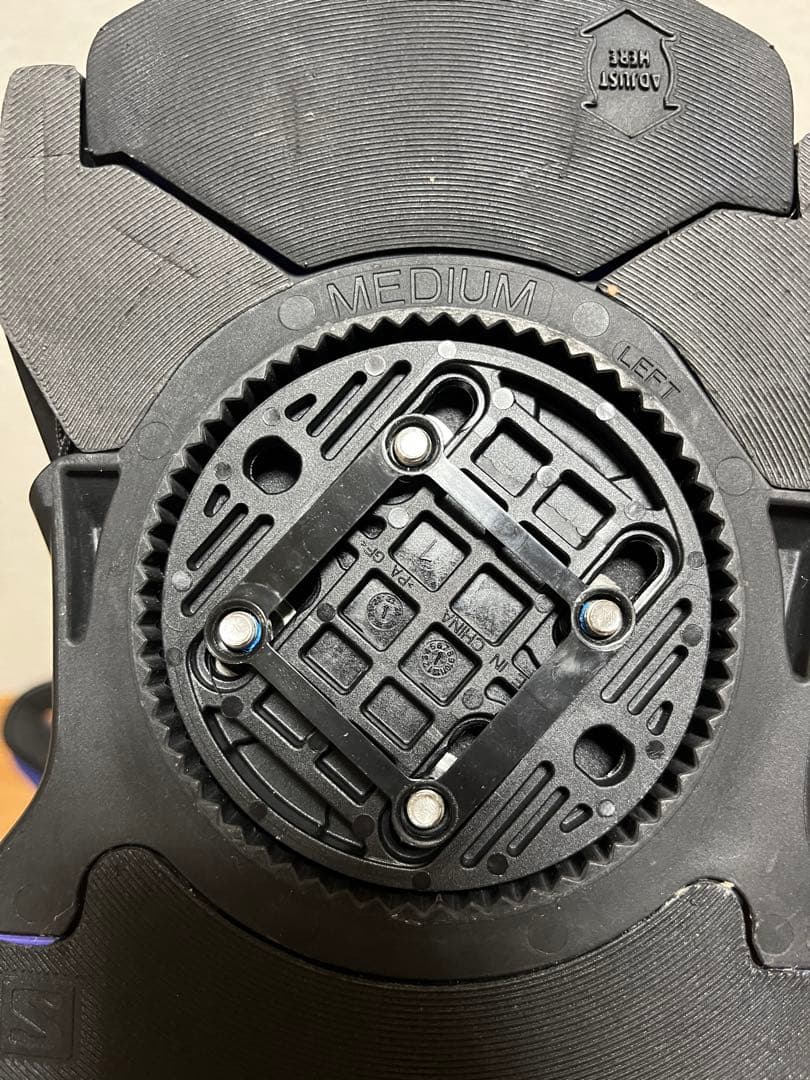 SALOMON HOLOGRAM ブルー　数回使用23-24