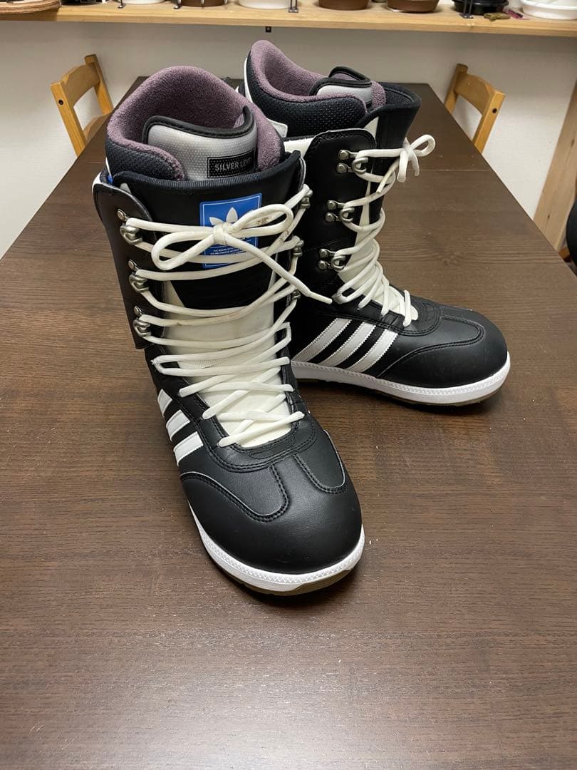adidas サンバ　スノーボードブーツ