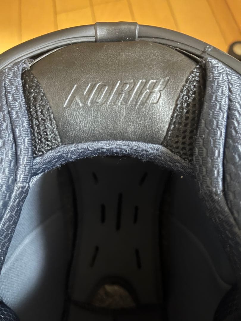 キキ3回だけ使用 希少限定カラーSIMSONロゴ入M10アイボリー