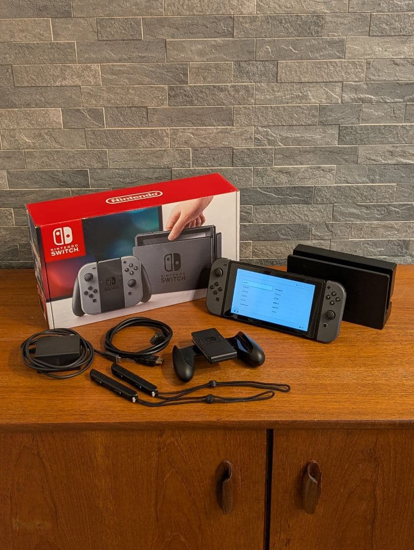 【完備品】Nintendo Switch 本体 グレー