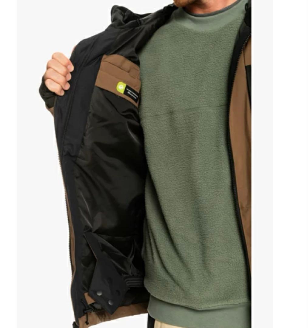 新品　QUIKSILVER クイックシルバー　スノボウェア　定価31900円