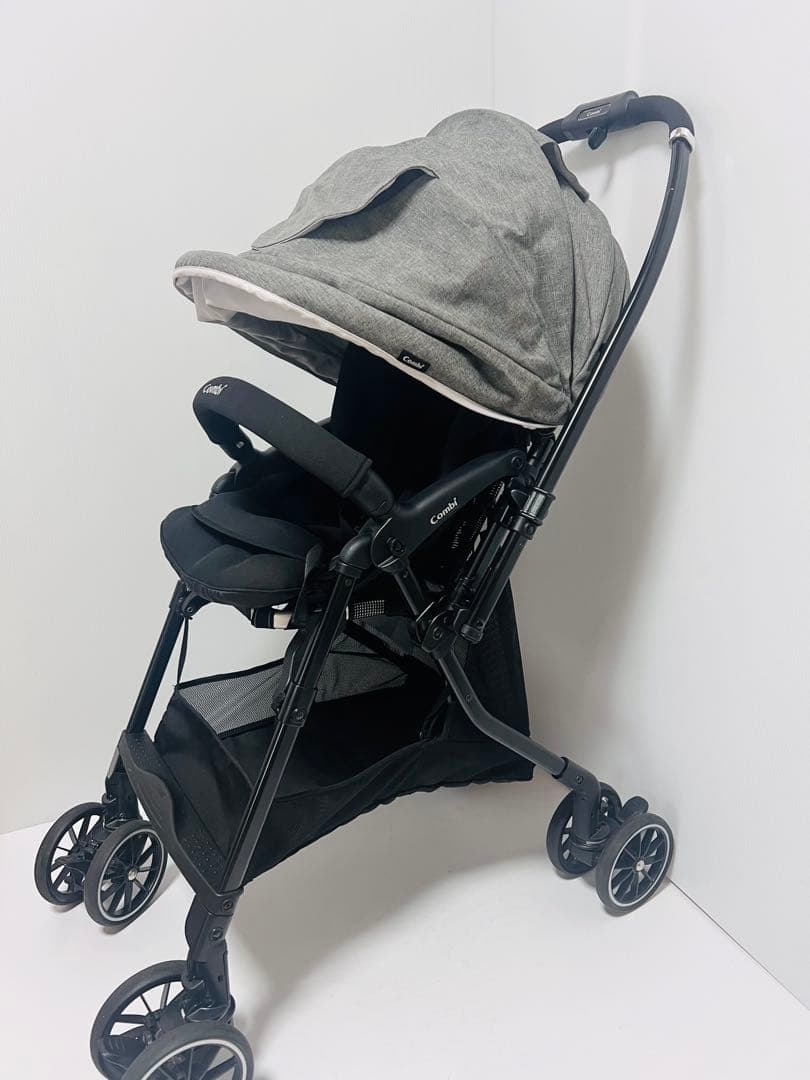 美品 Combi スゴカルα Light エッグショック AX フェザーグレー