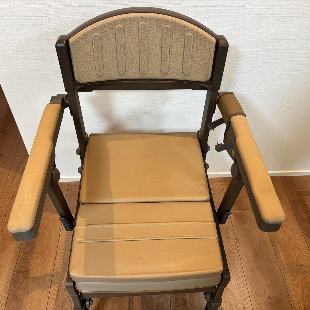 早い者勝ち‼️ウチエ　たためーる　介護ポータブルトイレ　折り畳み可能