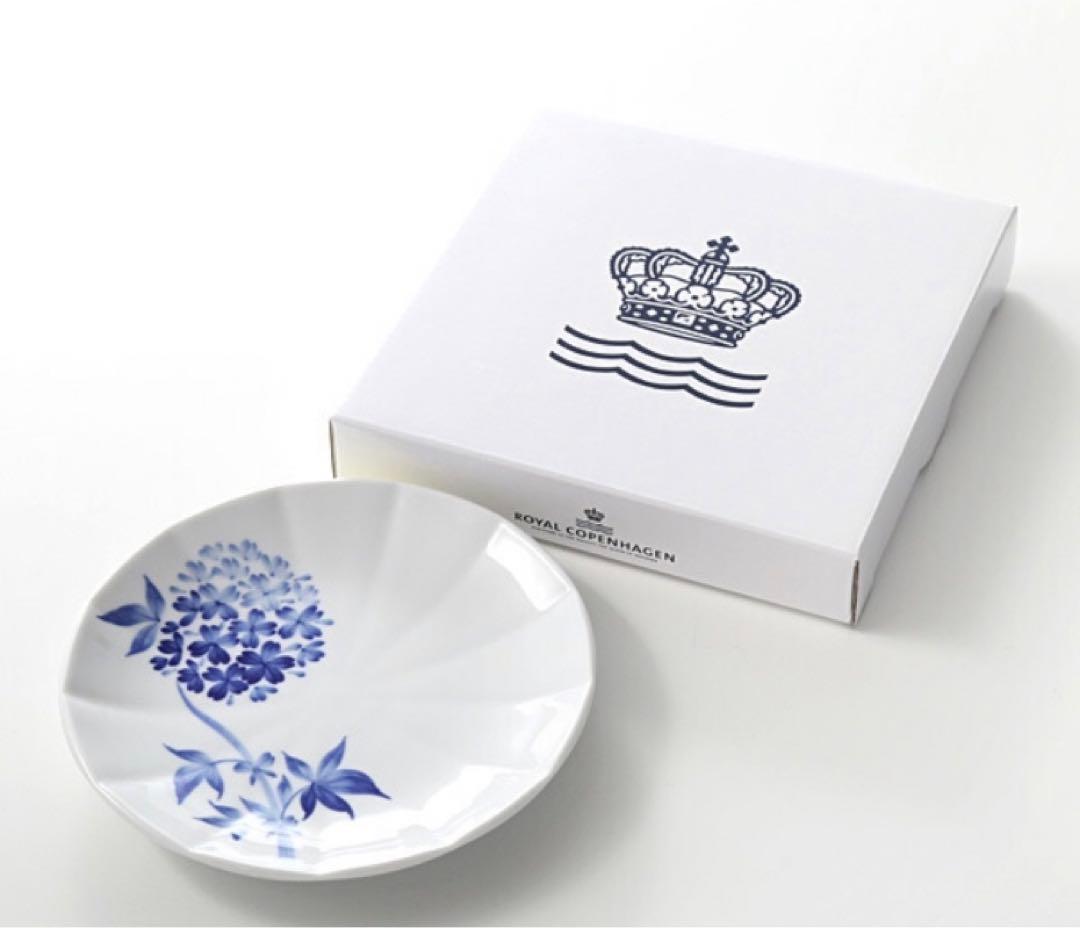 新品箱付き　ロイヤルコペンハーゲン　ブロムスト　ビバーナム　プレート