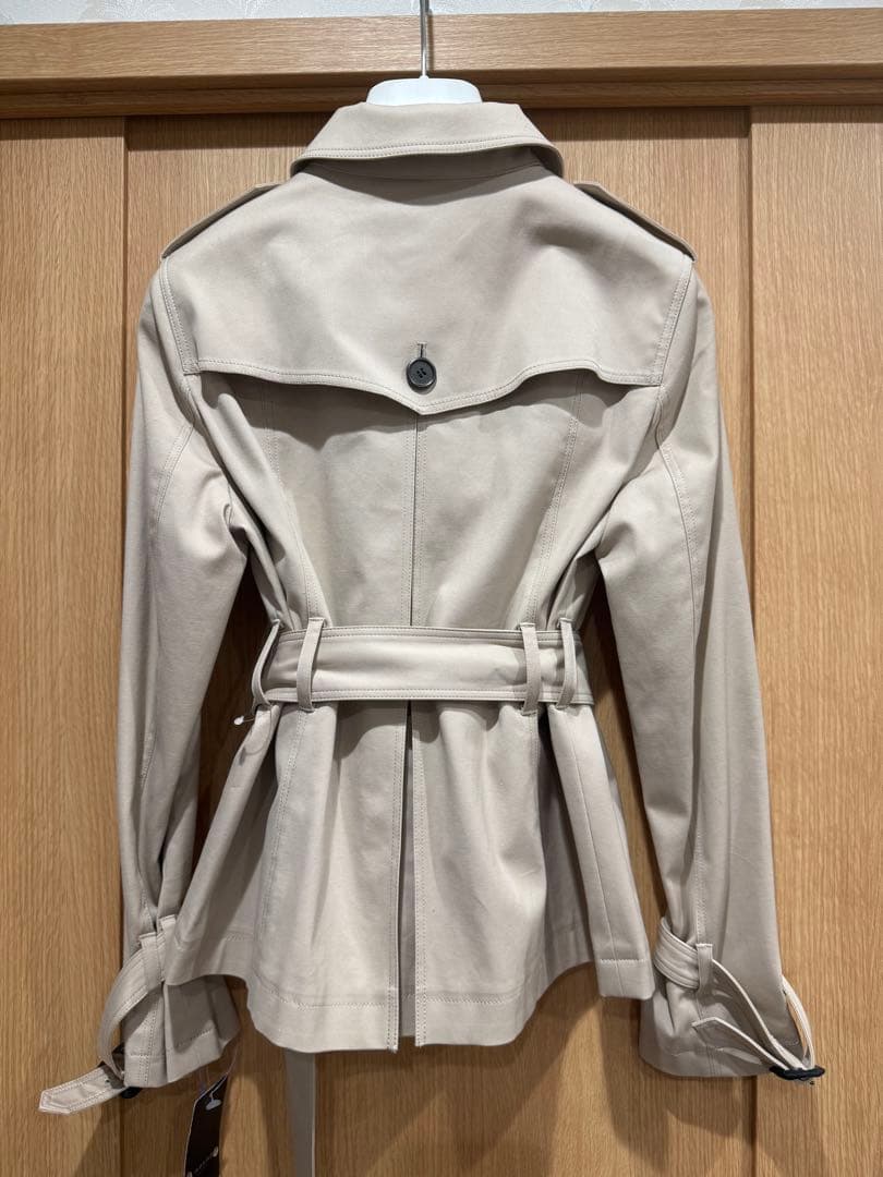 BURBERRY バーバリートレンチ　新品未使用　 150 セレモニー