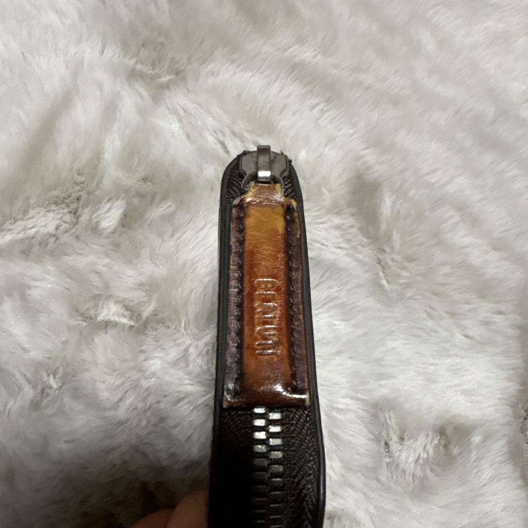 ベルルッティ ワパ ジップ付きパース