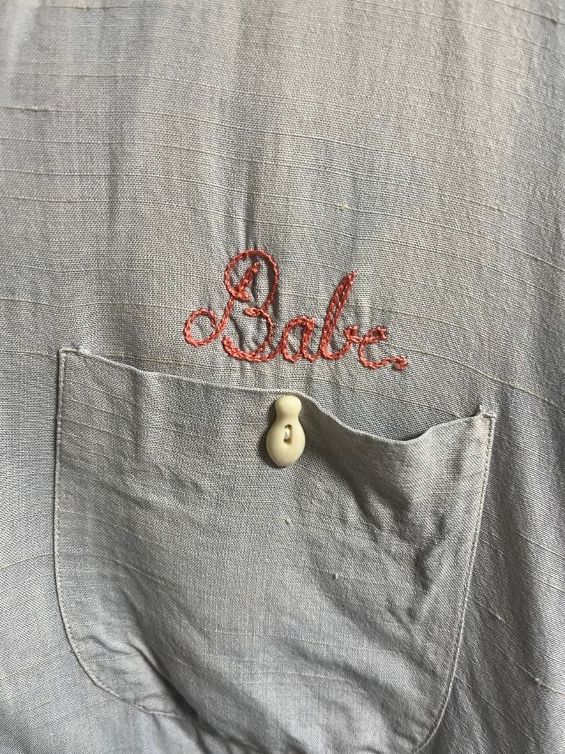 ボウリングシャツ 刺繍入り 淡いグレー