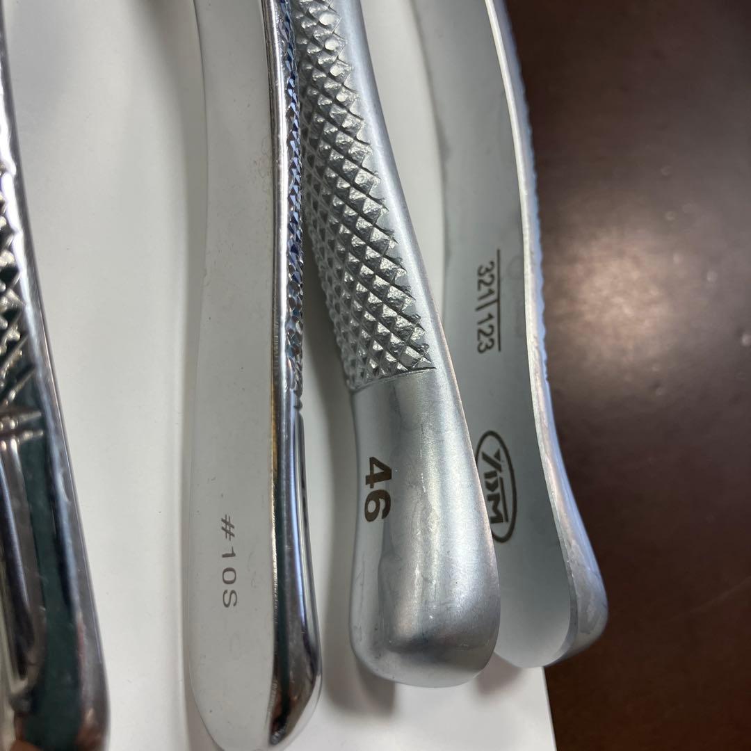 鉗子　【歯科医院】