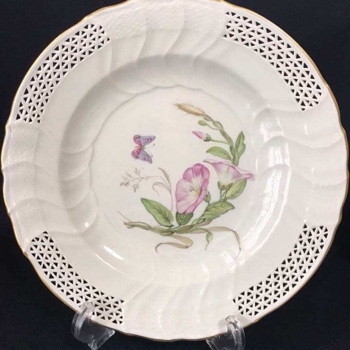 kpmベルリン 透かし 蝶と花 ピアスプレート