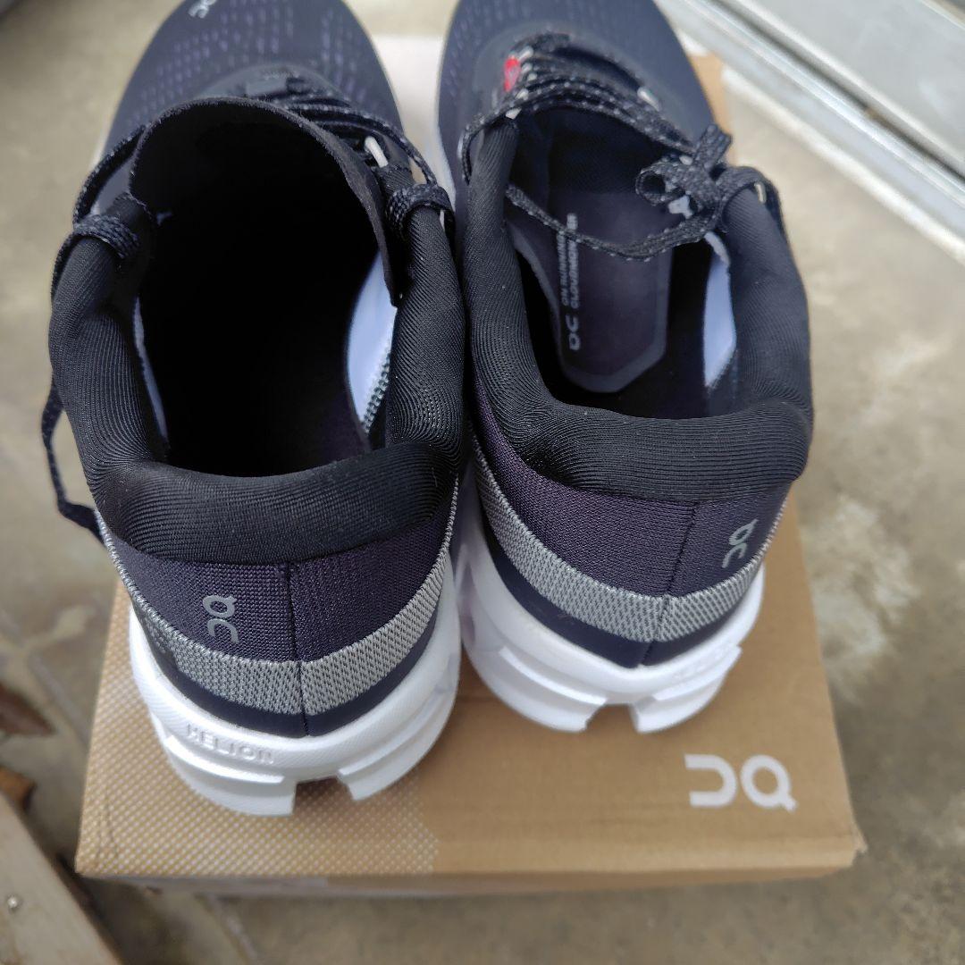 オン an クラウドモンスター2 24cm