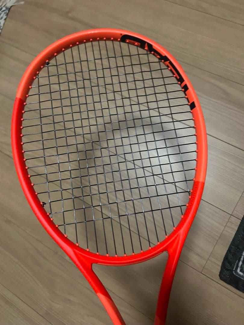 ヘッドラジカルプロテニスラケット
