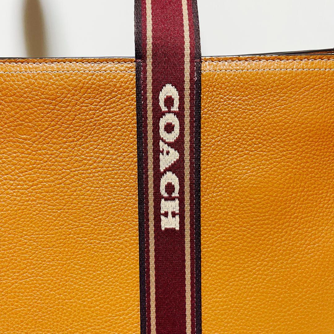 【新品同様】COACH コーチラージ スミス トート バッグ CU996