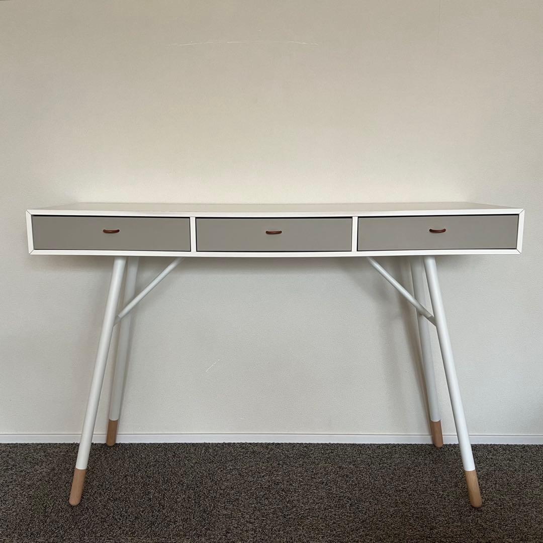 BoConcept Cupertino コンソールテーブル