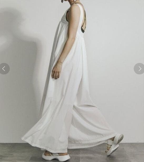 美品　UN3D.　アンスリード　ボリュームギャザーオールインワン　36　ブラック