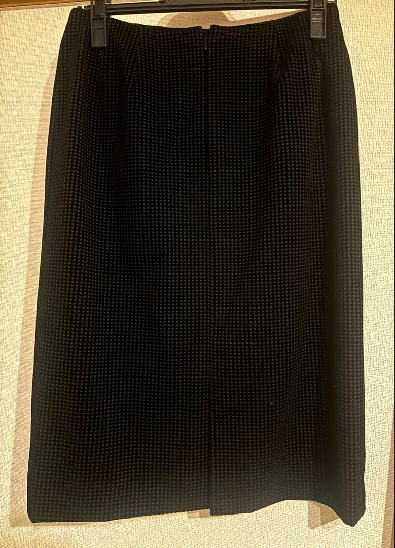 【超美品】タエアシダ 千鳥柄タイトスカート 黒 11size コレクションライン