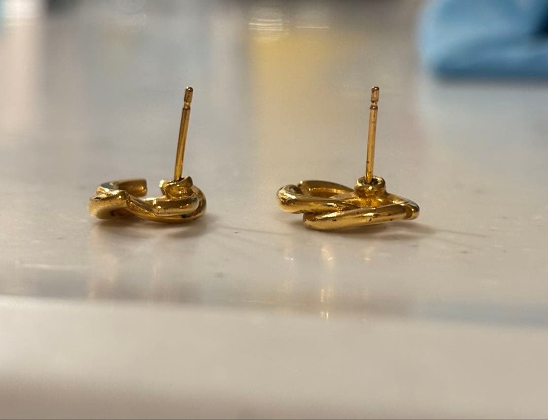 CHANEL シャネル　ココマーク　ゴールドピアス