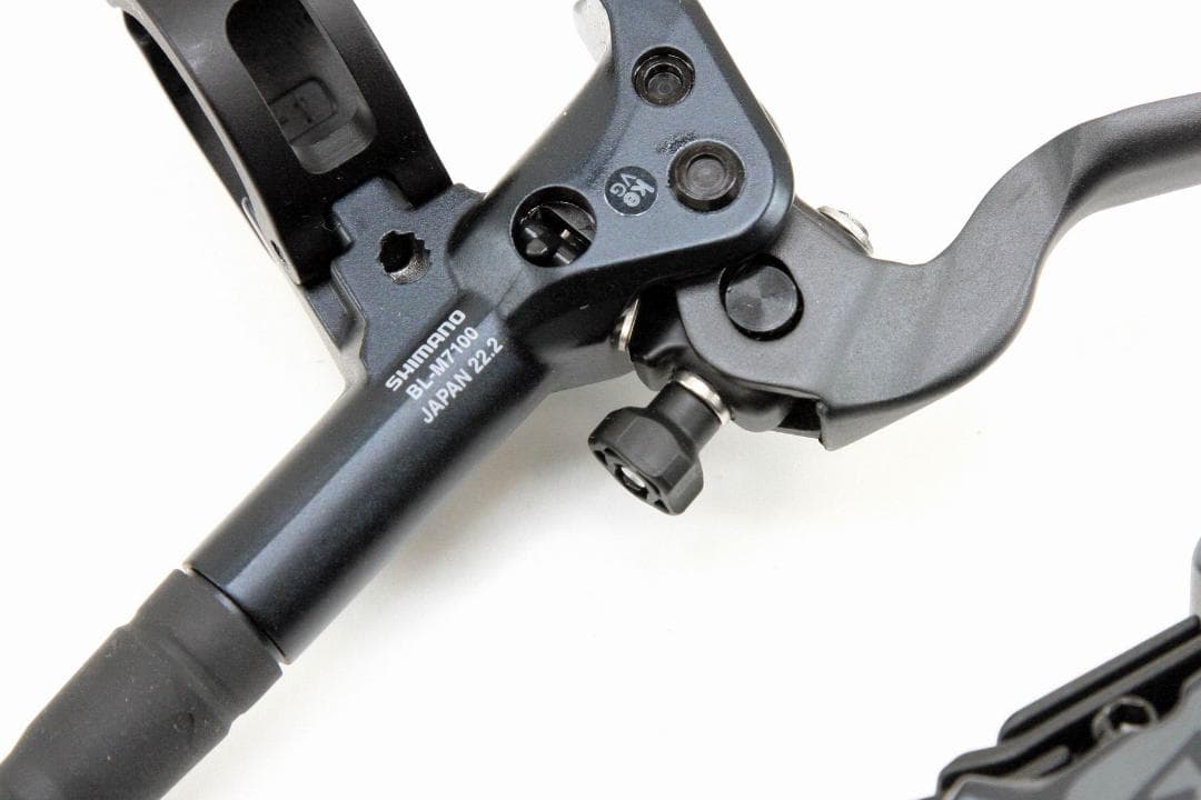 シマノ　4ピストン　油圧ブレーキ　BL-M7100　BR-M7120 ローター無