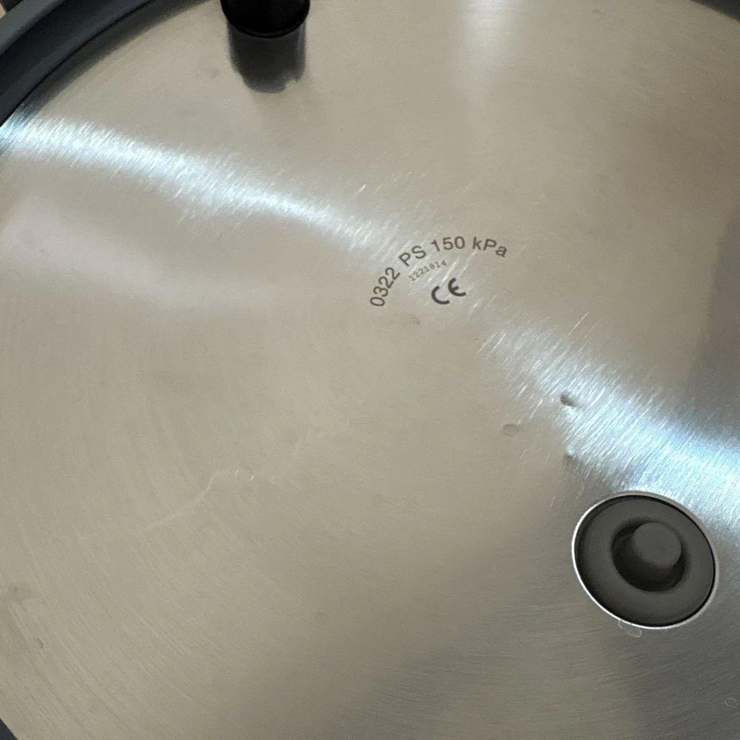 wmf フュージョンテック圧力鍋4.5リットルレシピ本付き