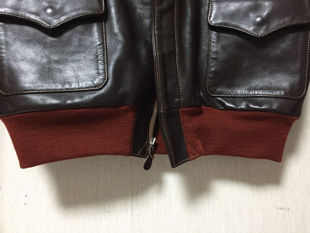 未使用級THE FEW A-2　ホース ROUGH WEARツインラベル　赤リブ