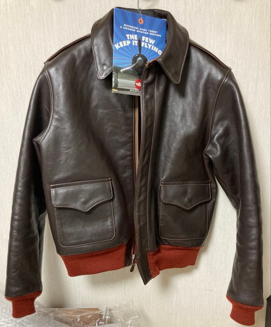 未使用級THE FEW A-2　ホース ROUGH WEARツインラベル　赤リブ