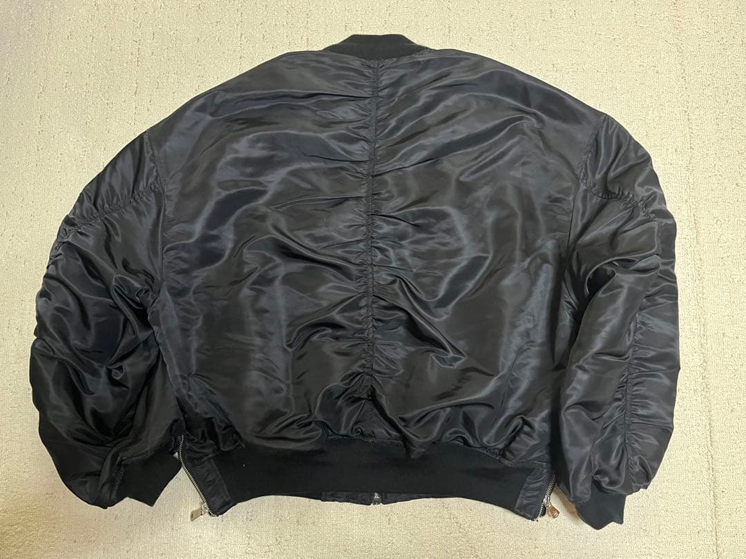 【よこ】黒 MA-1 フライトジャケット