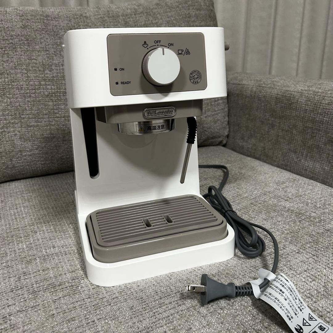今だけ値下げ中【美品】DeLonghiエスプレッソメーカー スティローザ