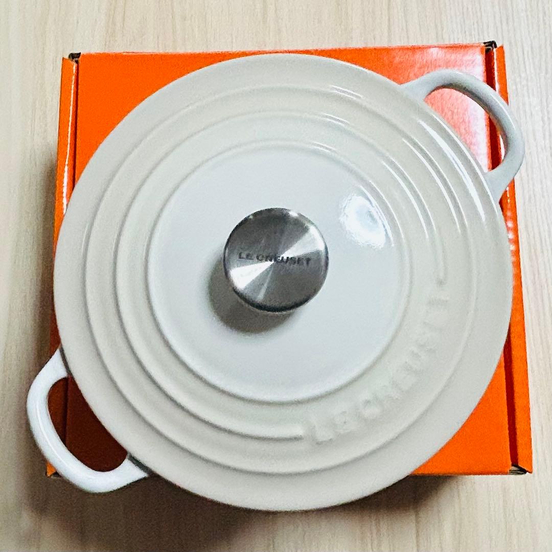 ルクルーゼ　ジャポネーズ 18cm メレンゲ