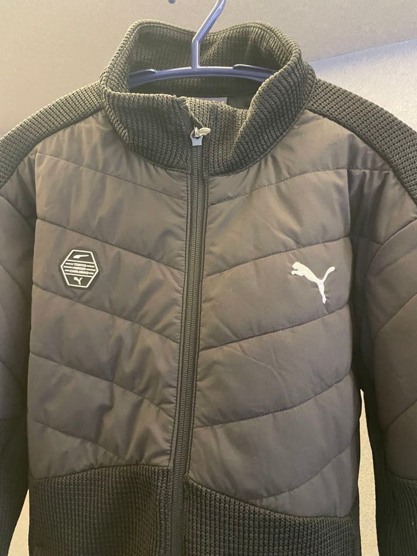 激安年末セール！新品未使用55%OFF！PUMA ジップアップジャケット 黒
