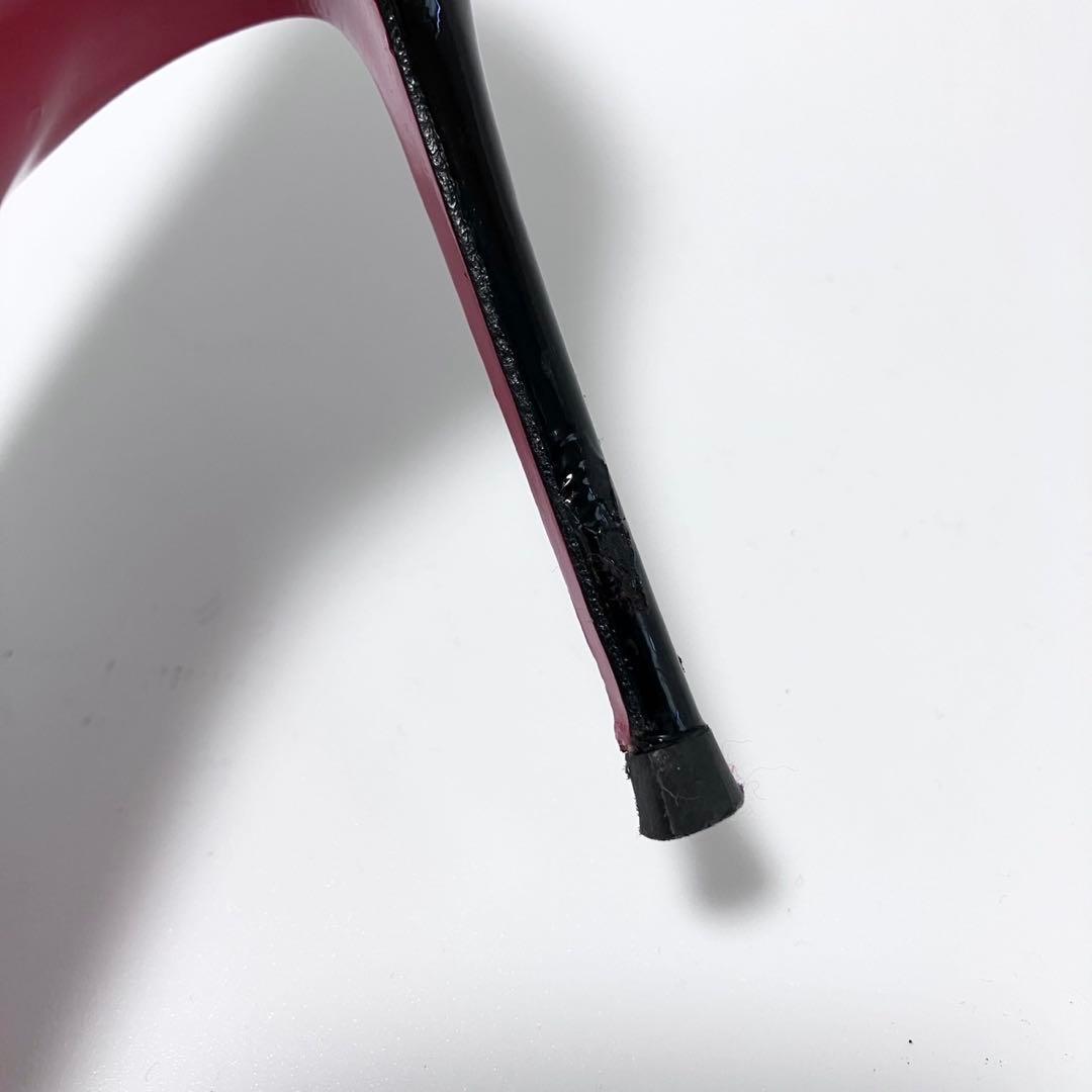 美品 Louboutin ルブタン　ポインテッドトゥ パテントレザー ハイヒール