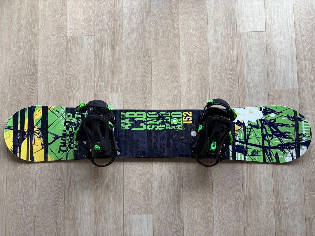 V*4様 ひ*ほ様 CSB スノーボード 152cm ケース、ビンディング、ブー