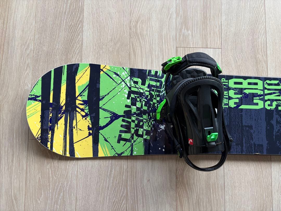 V*4様 ひ*ほ様 CSB スノーボード 152cm ケース、ビンディング、ブー