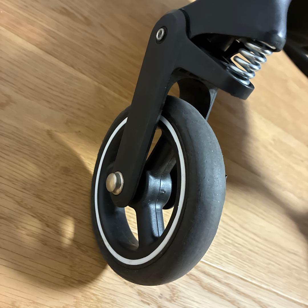 k*様 日本未発売 gb FLAM ベビーカー　b型　サイベックス　CYBEX