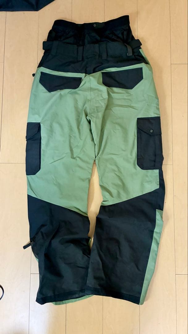 SESSIONSセッションズ　スノーボードカーゴパンツ　美品！