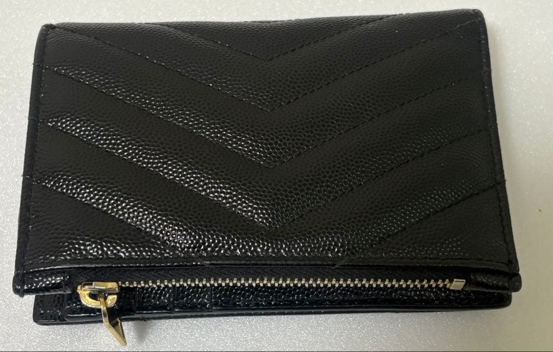 み*ん様 サンローランの財布