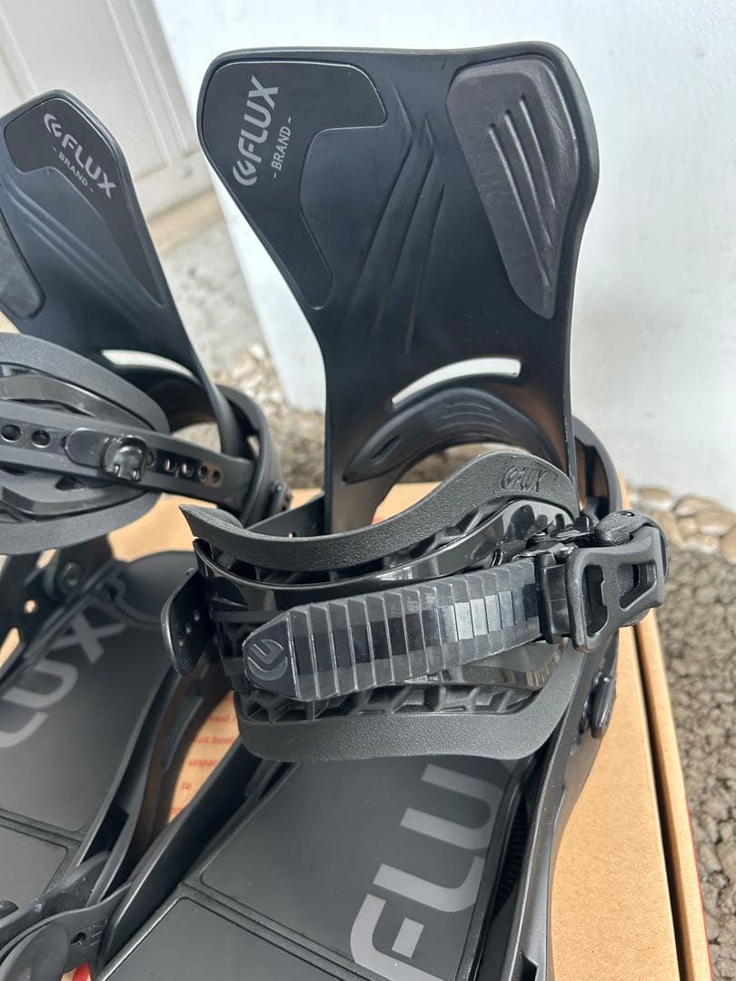 FLUX DS F230SMB ビンディング サイズM ブラック 22-23