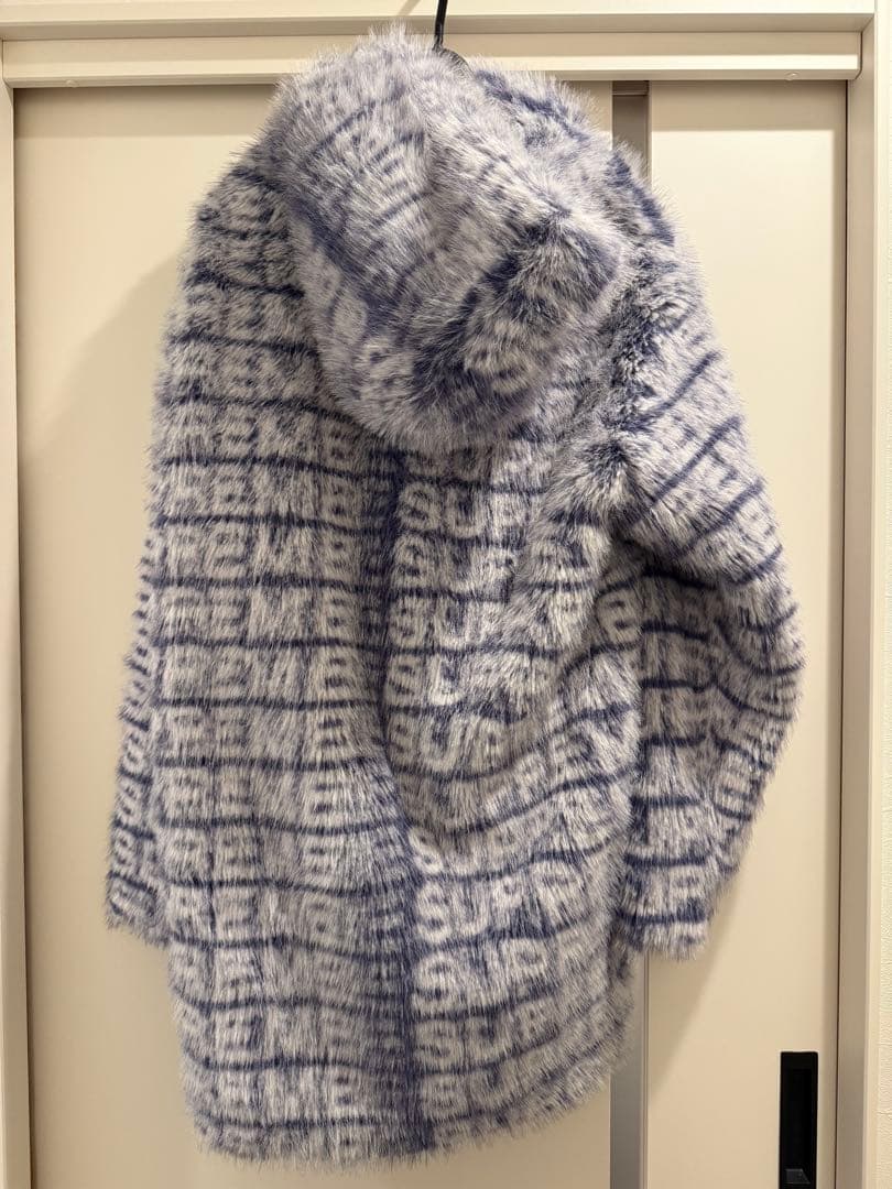 美品 Supreme Faux Fur Hooded Coat s