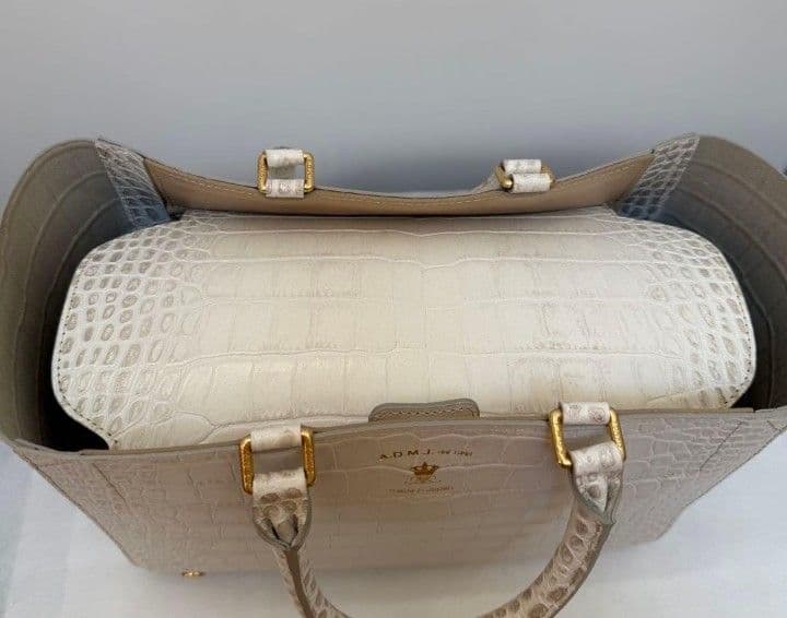 タイムセール¥10,000 美品　ADMJ クロコ型押しヒマラヤ　バッグ