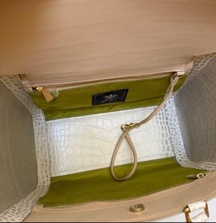 タイムセール¥10,000 美品　ADMJ クロコ型押しヒマラヤ　バッグ