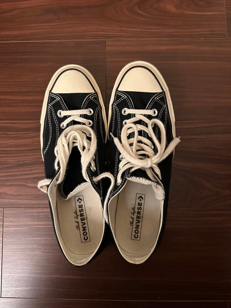 チャックテイラーコンバースLOW 28.5 黒白